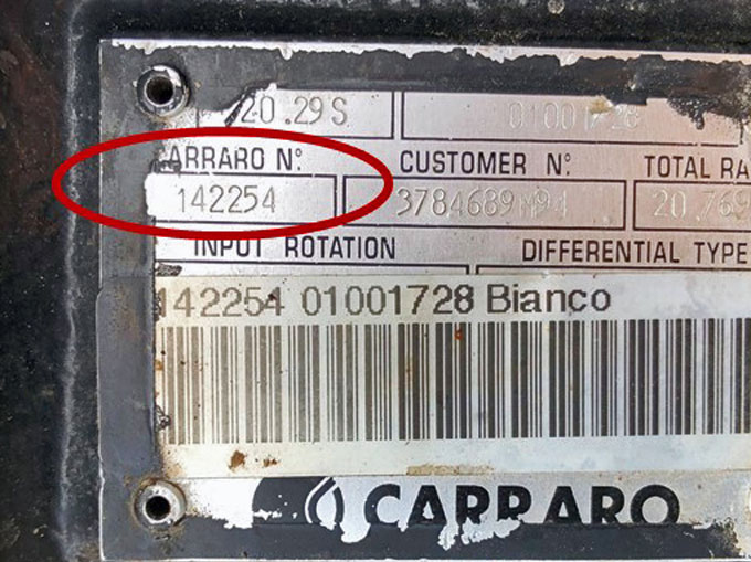 Typeskilt - Carraro