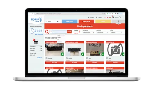 Computer med dealerportalen, hvor du kan købe brugte reservedele