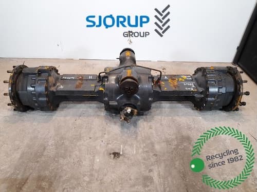 Brugt Bagaksel på gulvet med logo over og under.