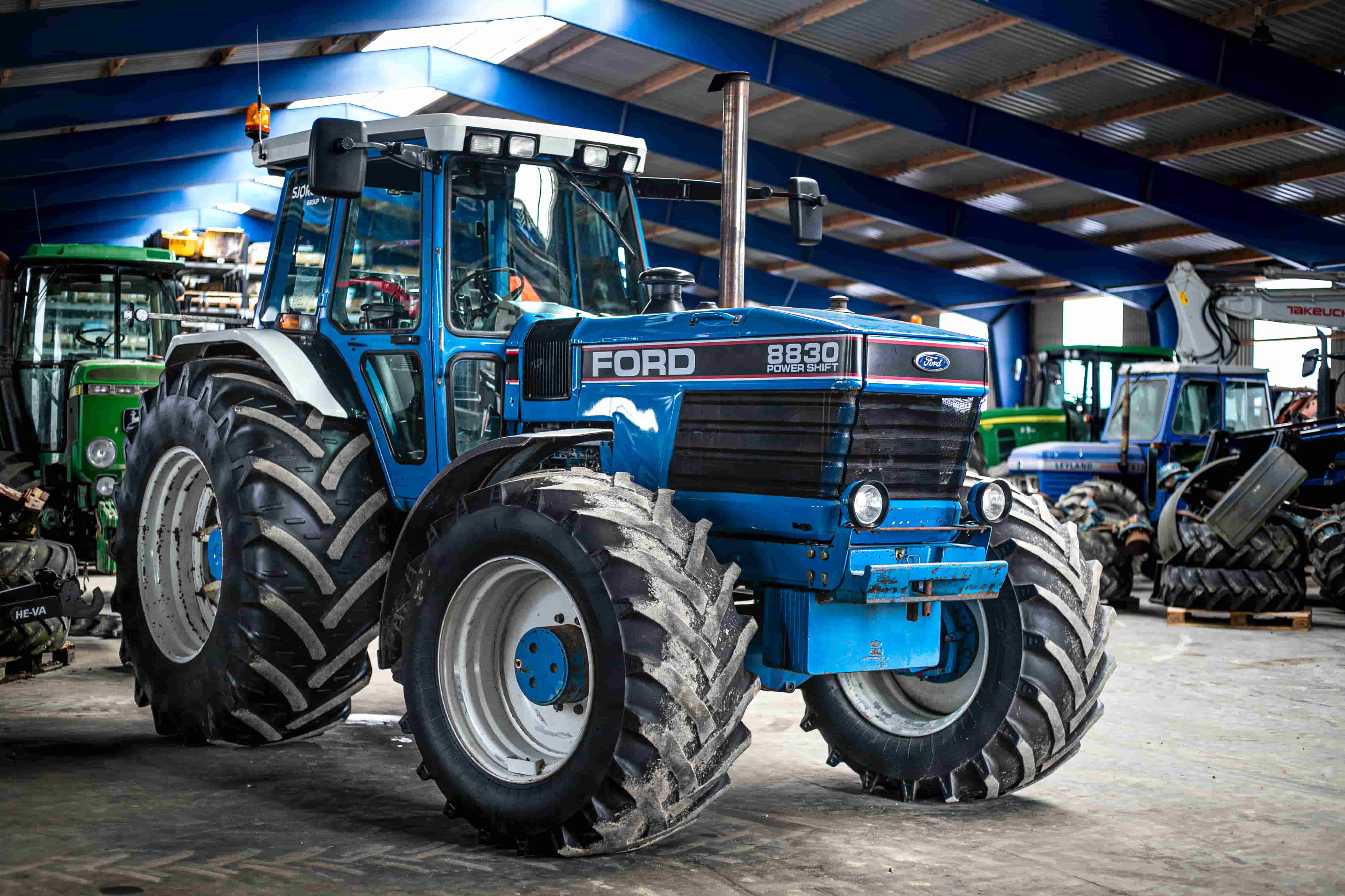 Ford 8830 Traktor