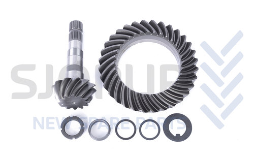 salg af 0011557540 - Bevel gear set (12/32) - CLAAS