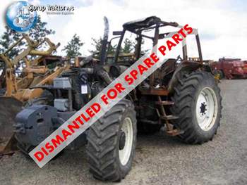 salg af New Holland TM135 traktor