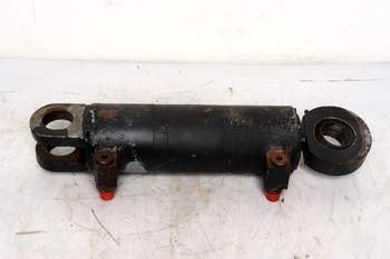 salg af Valmet 655-4 LEFT Lift Cylinder