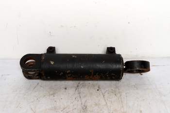 salg af Valmet 655 RIGHT Lift Cylinder