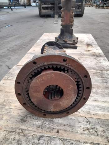 salg af John Deere 5400 RIGHT Rear Half Axle