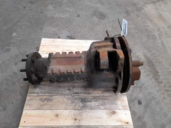 salg af Ford 8340 RIGHT Rear Axle
