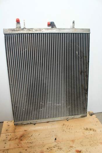 salg af Claas Axion 850  Oil Cooler