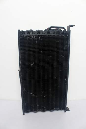 salg af Massey Ferguson 8220  Condenser