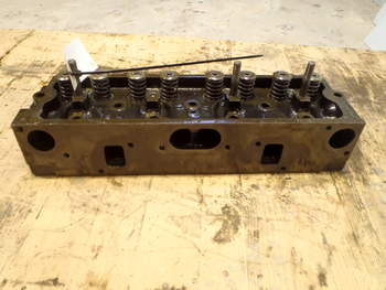 salg af JCB 3 CX  Cylinder head