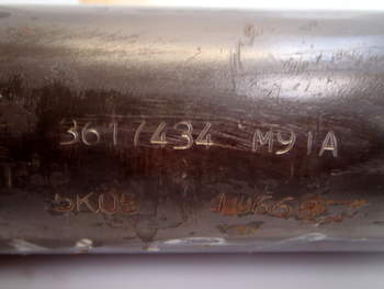 salg af Massey Ferguson 6140  Lift Cylinder
