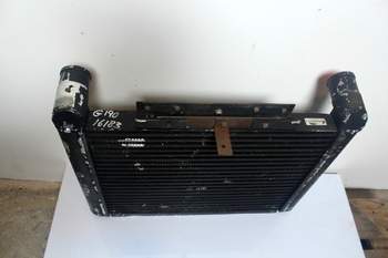 salg af Intercooler New Holland 8770