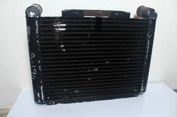 salg af Intercooler New Holland 8770