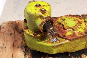 salg af Claas Quadrant 2100  Angle gearbox