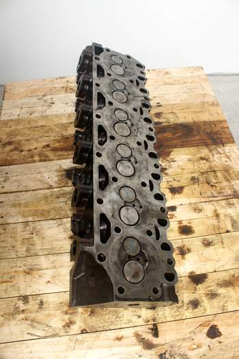 salg af Lamborghini R7.200  Cylinder Head