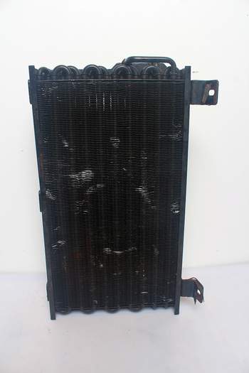 salg af Massey Ferguson 8240  Condenser