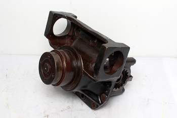 salg af John Deere 5400  Front axle differential