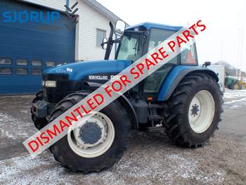 salg af New Holland 8560 traktor