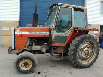 salg af Massey Ferguson 698 traktor