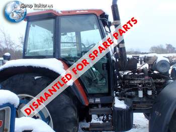 salg af New Holland M160 traktor