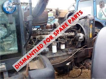 salg af New Holland M160 traktor