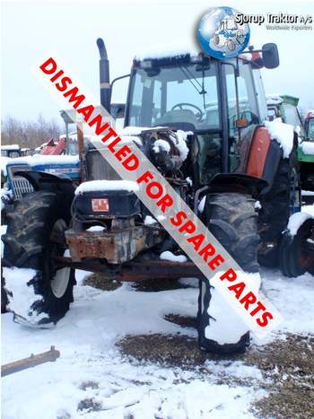 salg af New Holland M160 traktor