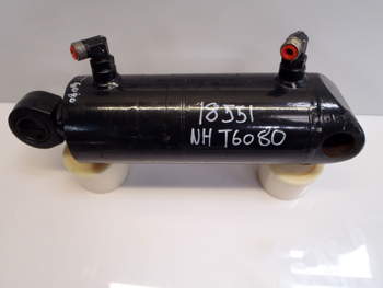 salg af New Holland T6080 LEFT Lift Cylinder