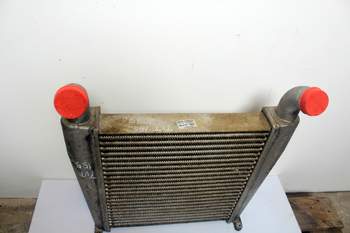 salg af New Holland TVT155  Intercooler