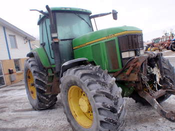 salg af John Deere 7600 traktor