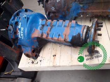 salg af Ford 8210 LEFT Rear Half Axle
