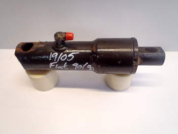 salg af Fiat 90-90  Lift Cylinder