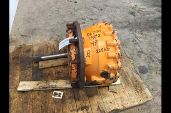 salg af Slutdrev Doosan DL250 Højre