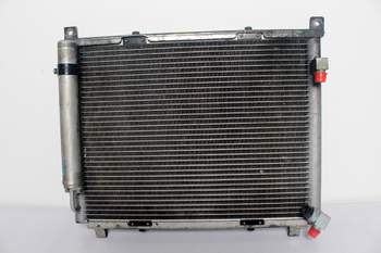 salg af Valtra A93  Condenser