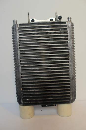 salg af Valtra A93  Oil Cooler