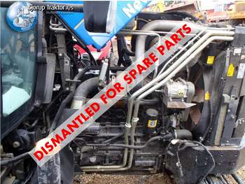 salg af New Holland T7060 traktor