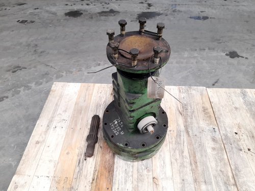 salg af John Deere 3650 RIGHT Rear Half Axle