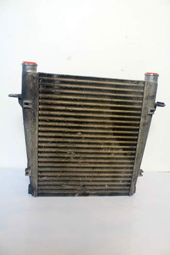 salg af Case 695  Intercooler