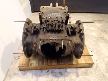 salg af Massey Ferguson 8480  Rear Transmission