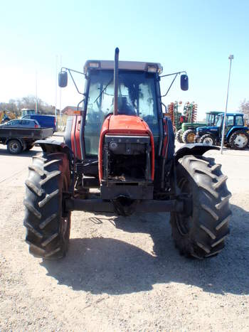 salg af Massey Ferguson 4270 traktor