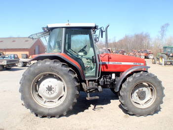 salg af Massey Ferguson 4270 traktor