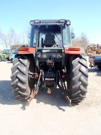 salg af Massey Ferguson 4270 traktor