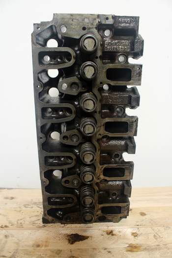 salg af Merlo 30.9  Cylinder head