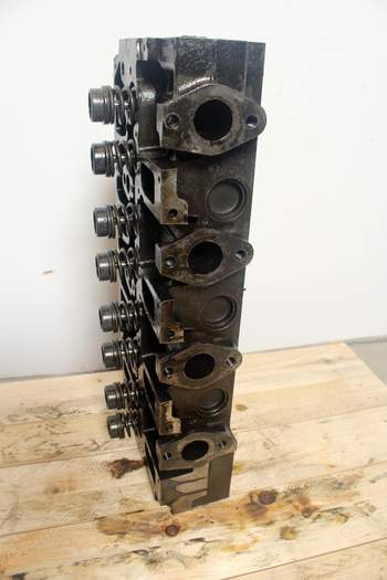 salg af Merlo 30.9  Cylinder head