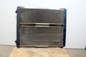 salg af Caterpillar 434 E  Oil Cooler