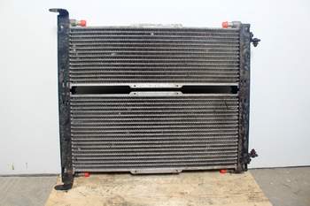 salg af Caterpillar 434 E  Oil Cooler