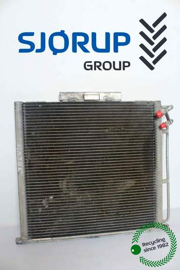 salg af John Deere 6420  Condenser