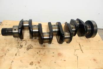 salg af Massey Ferguson 8937  Crankshaft