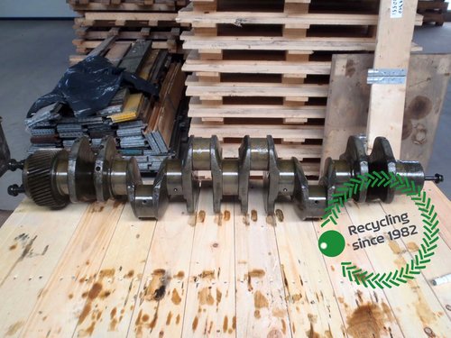 salg af New Holland T8.390  Crankshaft