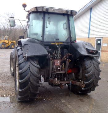 salg af Massey Ferguson 6160 tractor