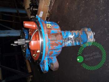 salg af Ford 6640 RIGHT Rear Half Axle