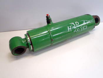 salg af John Deere 7710 RIGHT Lift Cylinder